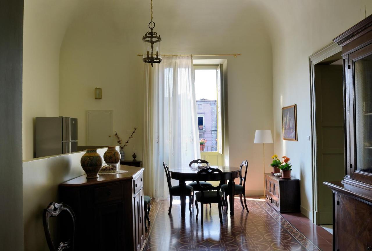 Don Giovanni Charme Apartment CTA Exteriör bild