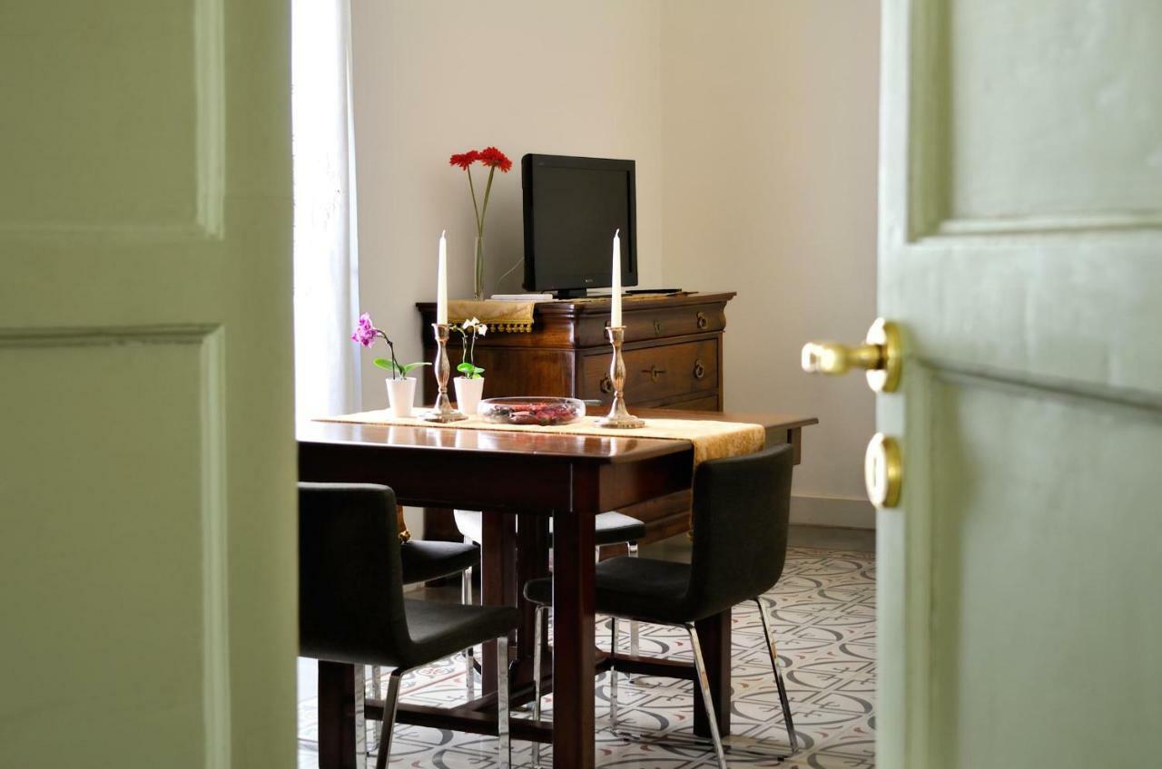 Don Giovanni Charme Apartment CTA Exteriör bild